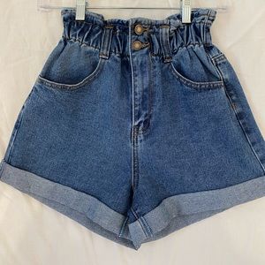 BRAND NEW forever 21 paper bag jean shorts